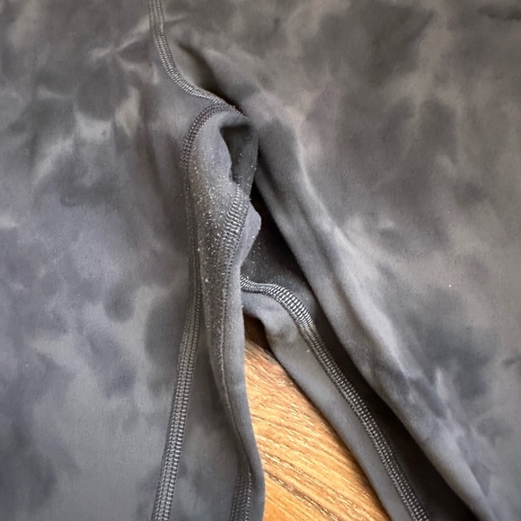 lululemon athletica Charcoal Tie-Dye Leggings - Picture 3 of 7